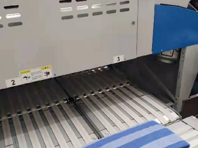 宜都巾类折叠机-01